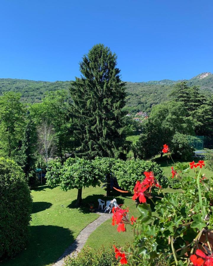 B&B Il Tempo Del Sogno Con Cani E Gatti Pet&Breakfast Baveno Exterior foto